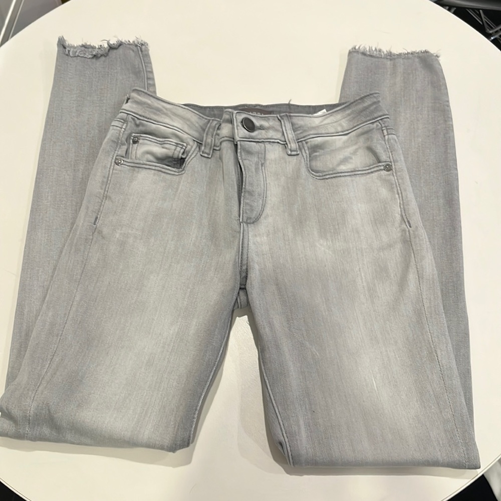 Girls size 12 DL1961, Chloe skinny grey jeans with no rips or tears.